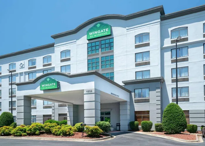 Wingate By Wyndham Charlotte Airport Hotel